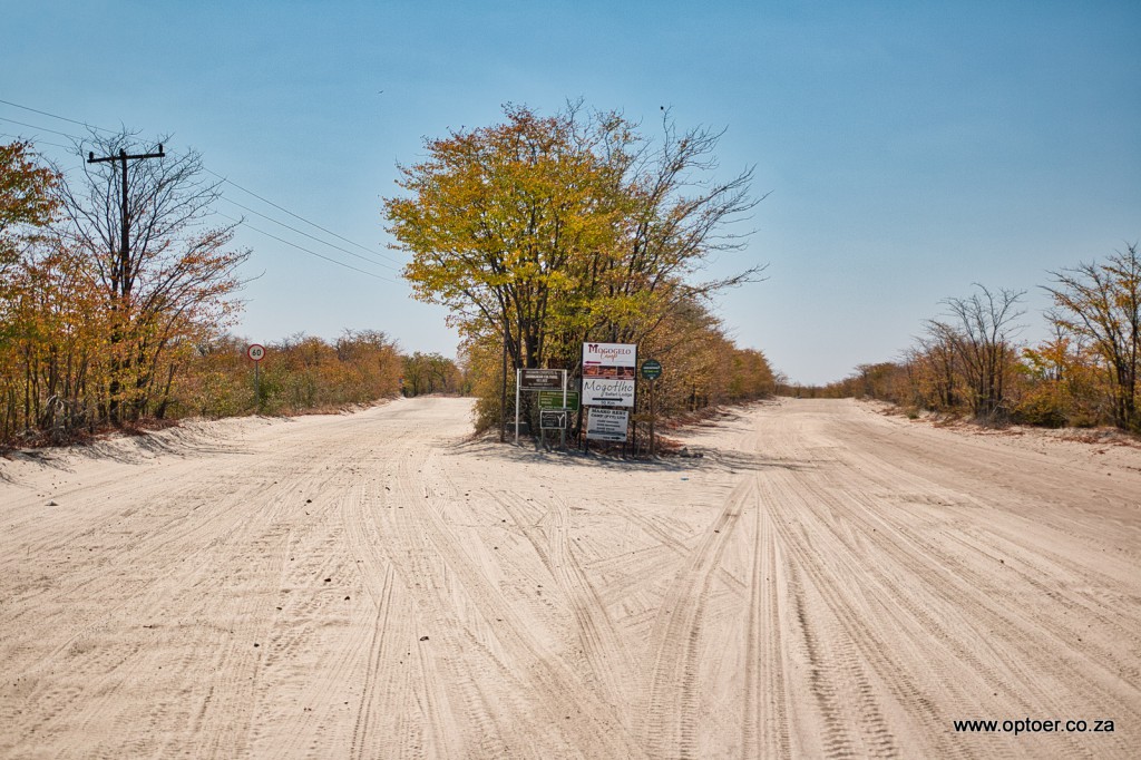 Southgate Left, Mababe Right